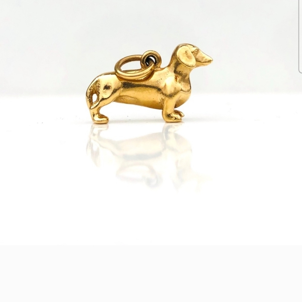 ISO 14K weenie Dog Charm